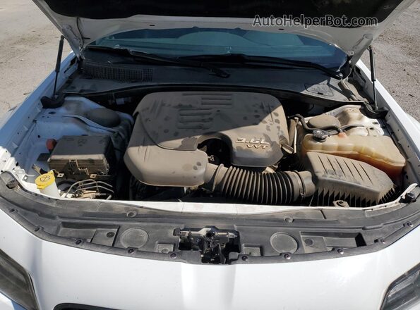2C3CCABG2MH529170 2021 CHRYSLER 300 White Vista interior trasera