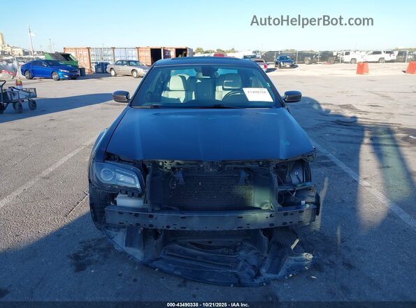 2C3CCABG6JH142973 2018 CHRYSLER 300 Серый Вид задней части салона