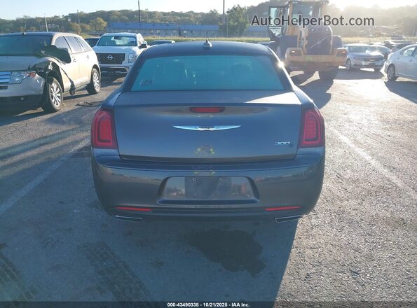2C3CCABG6JH142973 2018 CHRYSLER 300 Серый 