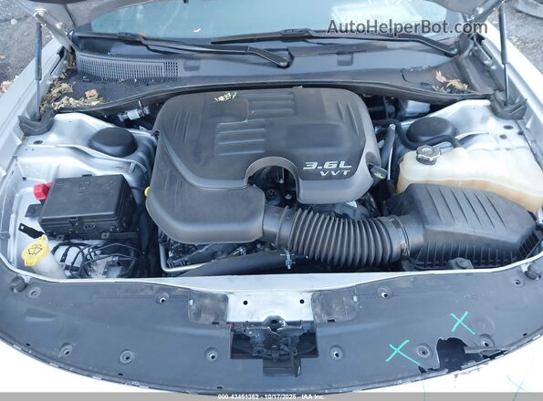 2C3CDXBG5NH143134 2022 DODGE CHARGER Серебряный Вид сзади