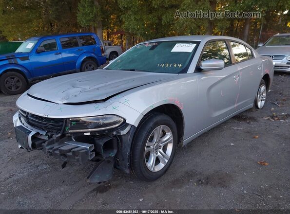 2C3CDXBG5NH143134 2022 DODGE CHARGER Серебряный Передняя левая четверть