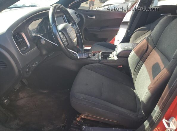 2C3CDXCT4HH520469 2017 DODGE CHARGER Красный Вид салона спереди