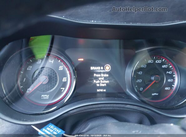 2C3CDXGJ4PH642918 2023 DODGE CHARGER Green Vista de los asientos traseros