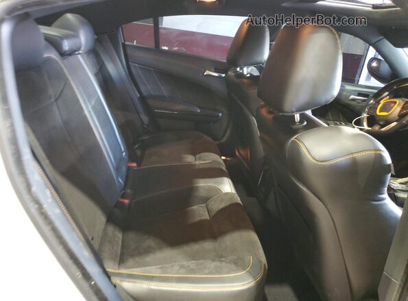 2C3CDXHG0PH519247 2023 DODGE CHARGER Белый Вид задних сидений