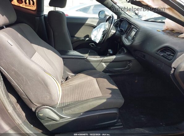 2C3CDZAG2GH326071 2016 DODGE CHALLENGER Серый Вид салона спереди