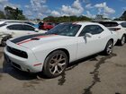 2016 Dodge Challenger Sxt White vin: 2C3CDZAG6GH332150