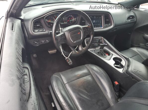 2C3CDZBT1JH260163 2018 DODGE CHALLENGER Серый Вид панели приборов