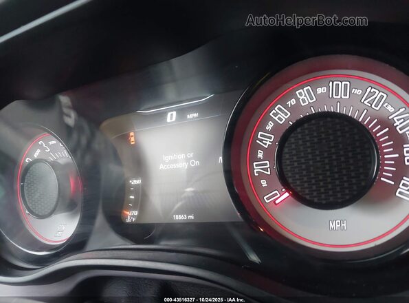 2C3CDZFJ0PH526676 2023 DODGE CHALLENGER Красный Вид задних сидений