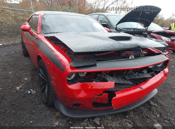 2C3CDZFJ0PH526676 2023 DODGE CHALLENGER Красный Передняя правая четверть
