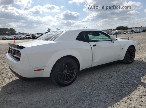2C3CDZFJ4NH109106 2022 DODGE CHALLENGER Белый Задняя правая четверть