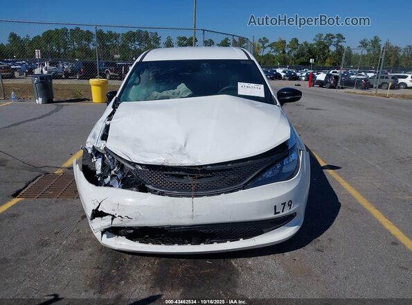 2C4RC1CG0SR551292 2025 CHRYSLER VOYAGER White Vista del salpicadero