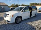 2016 Chrysler Town & Country Touring L White vin: 2C4RC1CG2GR188825