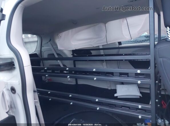 2C4RC1CGXPR522292 2023 CHRYSLER VOYAGER Белый Вид наклейки с VIN-кодом