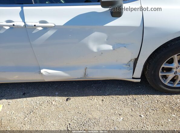 2C4RC1DG1LR146980 2020 CHRYSLER VOYAGER Белый Вид спереди