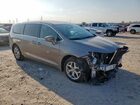 2018 Chrysler Pacifica Touring Plus Золотой vin: 2C4RC1FG0JR157219