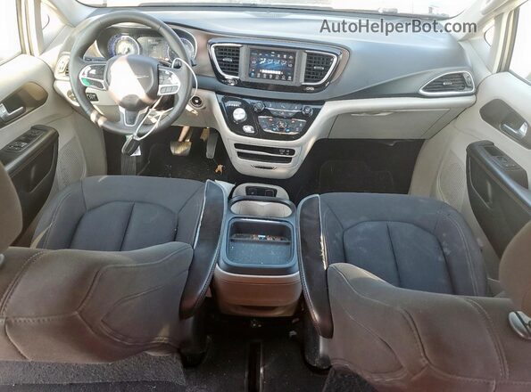 2C4RC1FG0JR157219 2018 CHRYSLER PACIFICA Золотой Вид панели приборов