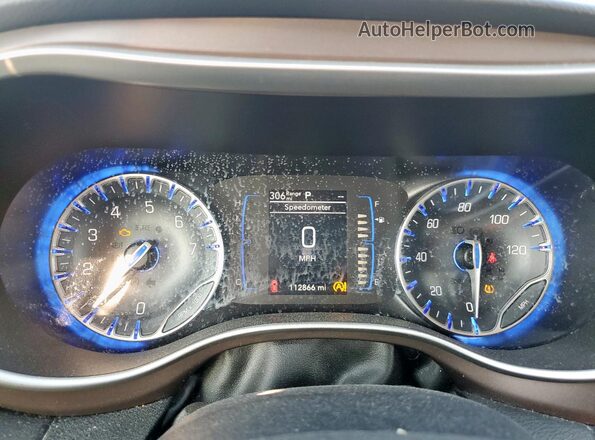2C4RC1FG0JR157219 2018 CHRYSLER PACIFICA Золотой Вид щитка приборов