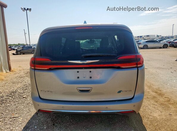2C4RC1L73MR594706 2021 CHRYSLER PACIFICA Silver Вид ззаду