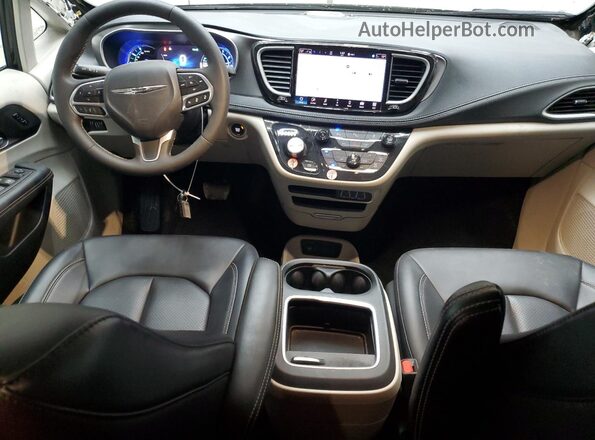 2C4RC1S7XRR174563 2024 CHRYSLER PACIFICA Черный Вид панели приборов