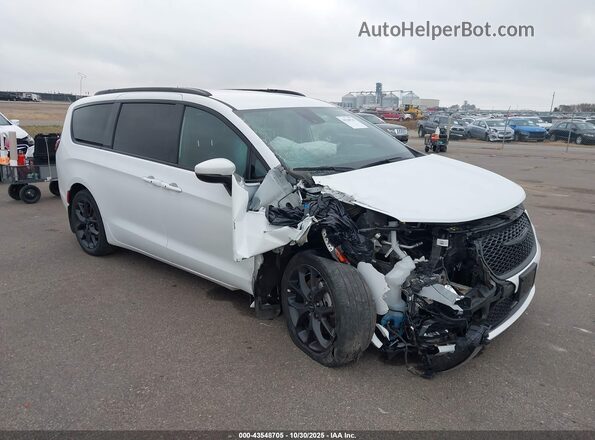 2C4RC3BG2PR528164 2023 CHRYSLER PACIFICA Белый Передняя правая четверть