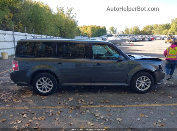 2FMGK5B84HBA02672 2017 FORD FLEX Gray უკანა სალონის ხედი