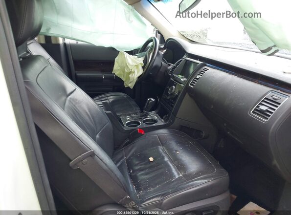 2FMGK5D87JBA07111 2018 FORD FLEX Белый Вид салона спереди