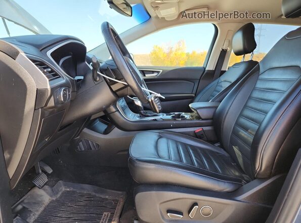 2FMPK4J9XJBC55666 2018 FORD EDGE Синий Вид салона спереди