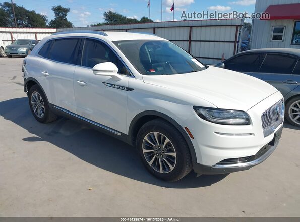 2LMPJ6J9XMBL15503 2021 LINCOLN NAUTILUS Белый Передняя правая четверть