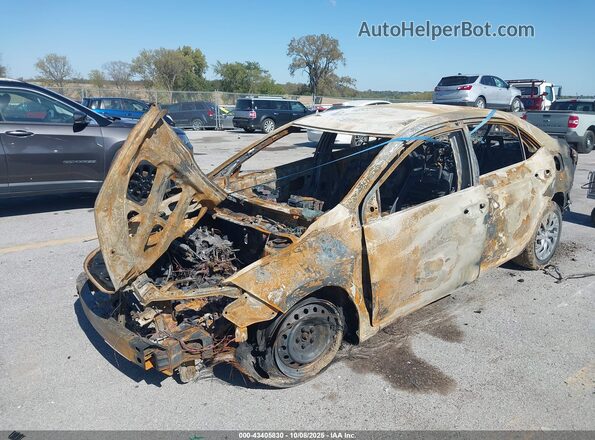 2T1BURHE0KC202914 2019 TOYOTA LL Черный Передняя левая четверть