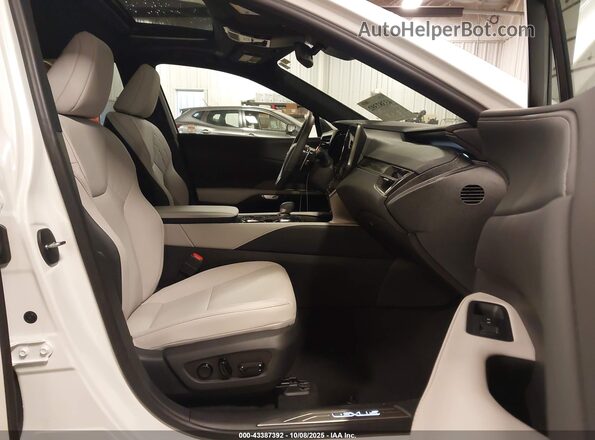 2T2BAMCA8SC112387 2025 LEXUS RX 350 White წინა სალონის ხედი