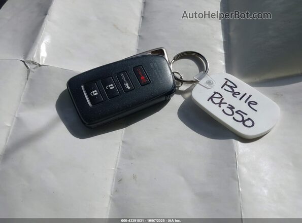 2T2BZMCA4HC059608 2017 LEXUS RX 350 Серый Вид панели приборов
