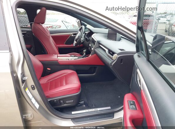 2T2BZMCA7JC142343 2018 LEXUS RX 350 Бежевый Вид салона спереди