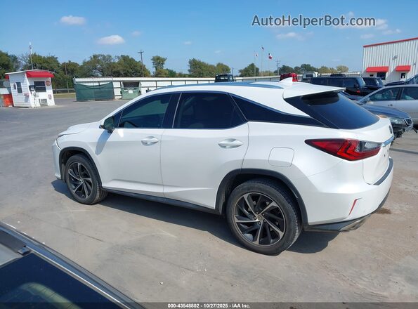 2T2ZZMCA6HC070091 2017 LEXUS RX 350 White 