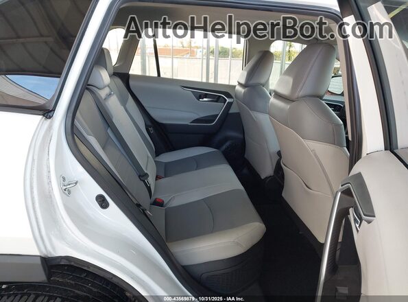 2T3B6RFV4MW023894 2021 TOYOTA LE White Вид наклейки з VIN-кодом