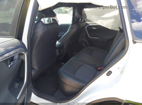 2T3E6RFV2NW035380 2022 TOYOTA RAV4 HYBRID White VIN կոդի պիտակի տեսք
