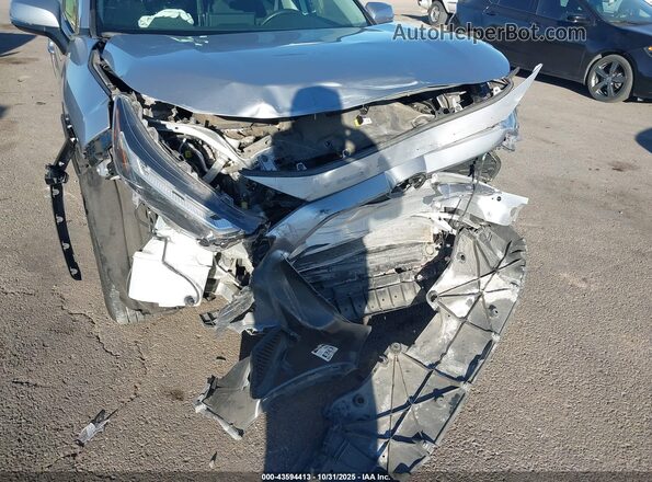 2T3G1RFV6PC379774 2023 TOYOTA LE Silver Դիմացի տեսք