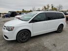 2019 Dodge Grand Caravan Gt White vin: 2C4RDGEG1KR663211