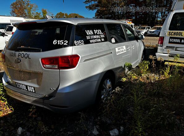 KNDMB5C19J6381925 2018 KIA SEDONA Silver Front right