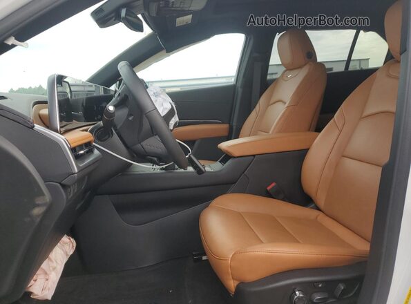1GYFZCR47RF187586 2024 CADILLAC XT4 Белый Вид панели приборов