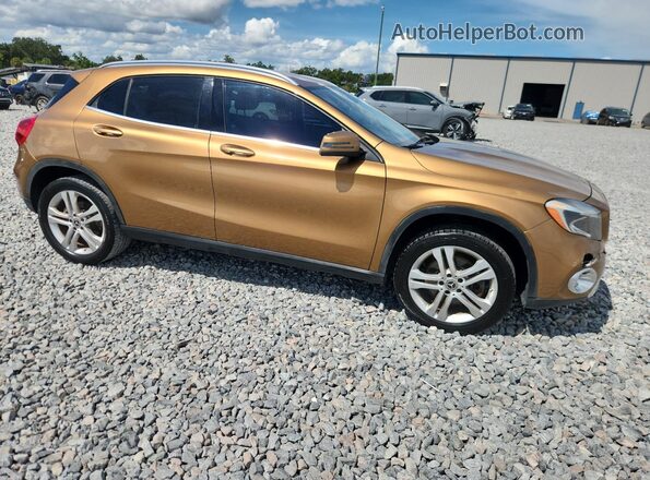 WDCTG4EB1JJ416056 2018 MERCEDES-BENZ GLA-CLASS Brown Widok z przodu