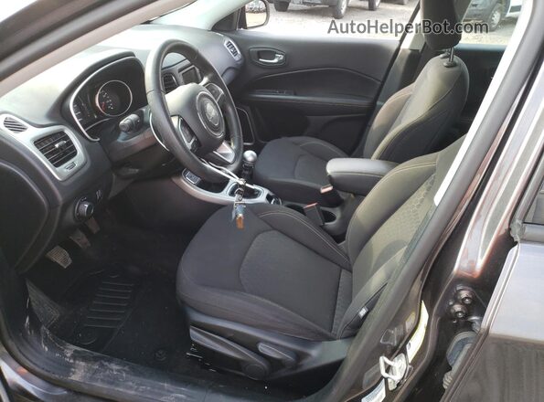 3C4NJCAB6HT669215 2017 JEEP COMPASS Gray Widok wnętrza z przodu