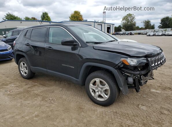 3C4NJDAB8NT221124 2022 JEEP COMPASS Black Передня права чверть