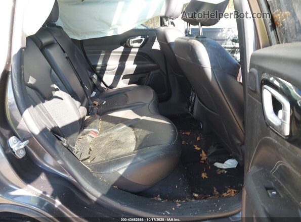 3C4NJDBB6NT231116 2022 JEEP COMPASS Black Widok naklejki z numerem VIN