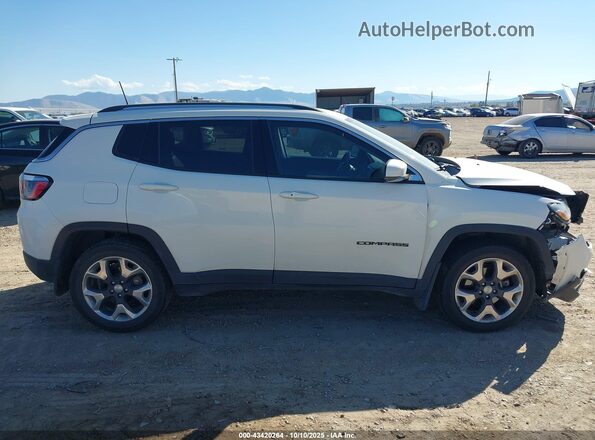 3C4NJDCB5HT641392 2017 JEEP NEW COMPASS White Widok wnętrza z tyłu