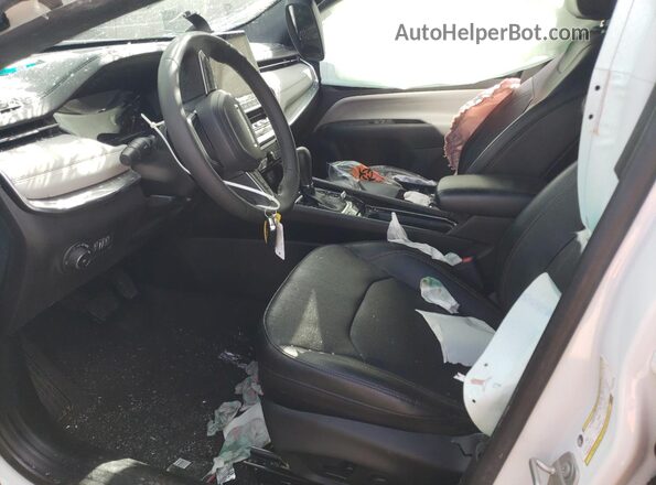 3C4NJDCN5PT564886 2023 JEEP COMPASS White Widok wnętrza z przodu