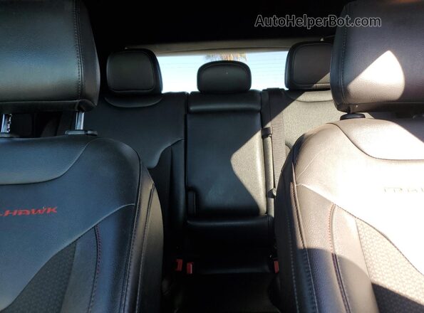 3C4NJDDN2ST533182 2025 JEEP COMPASS Красный Вид задних сидений