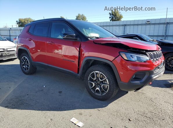 3C4NJDDN2ST533182 2025 JEEP COMPASS Красный 