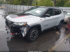 2024 Jeep Compass Trailhawk 4x4 Серебряный vin: 3C4NJDDN5RT149858
