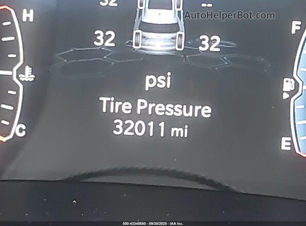 3C4NJDDN5RT149858 2024 JEEP COMPASS Серебряный Вид задних сидений