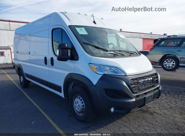 3C6LRVDG5RE140340 2024 RAM PROMASTER 2500 Белый Передняя правая четверть